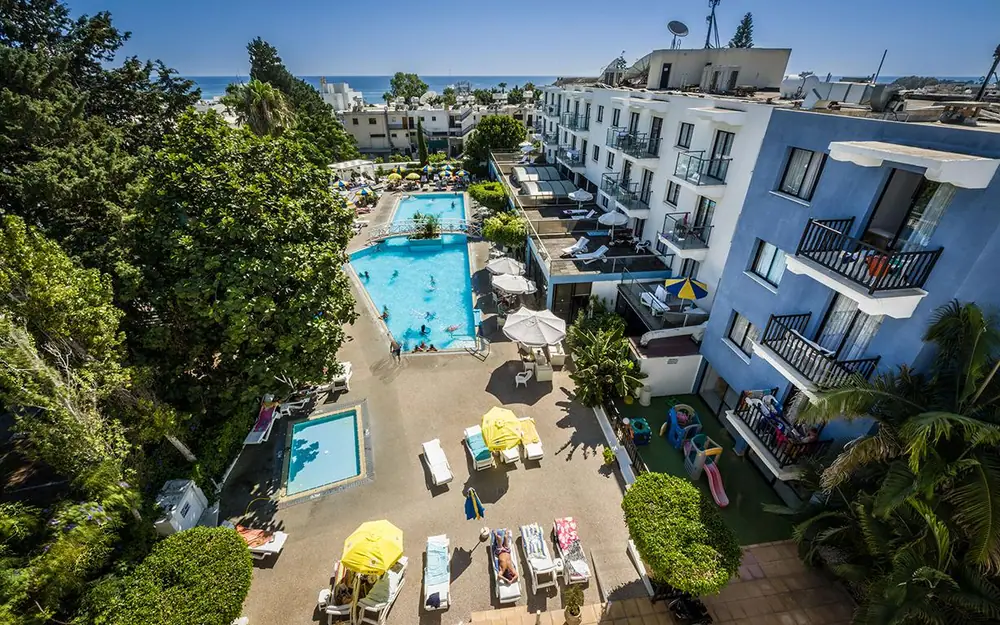 Anemi Hotel & Suites