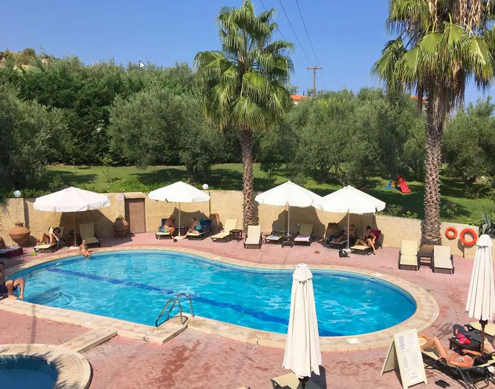 Aparthotel Aloni