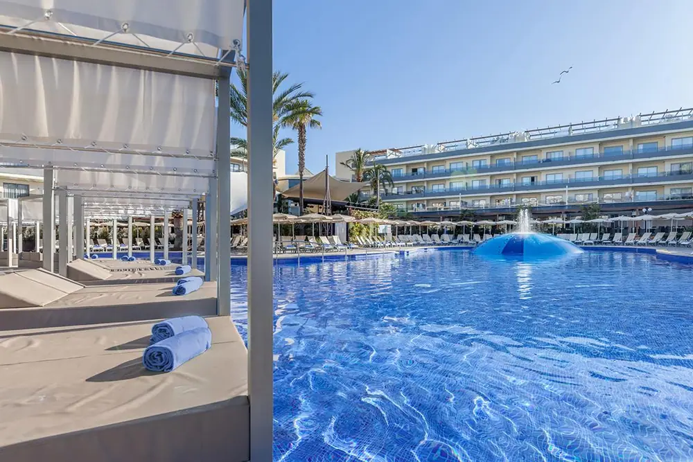 Aparthotel Zafiro Palmanova & Spa