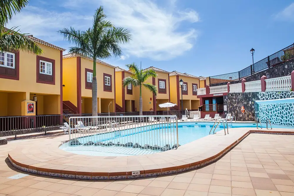 App. Breñas Garden – inclusief huurauto