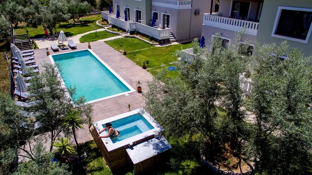 App. Golden Sun Villas