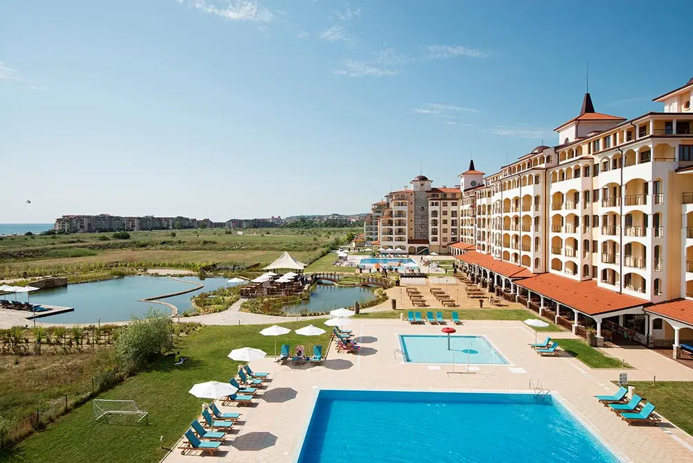 App. Sunrise All Suite Resort