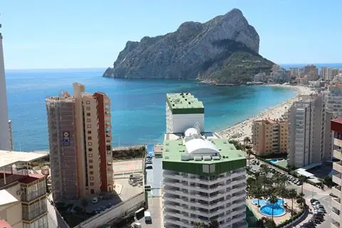 AR Esmeralda Suites