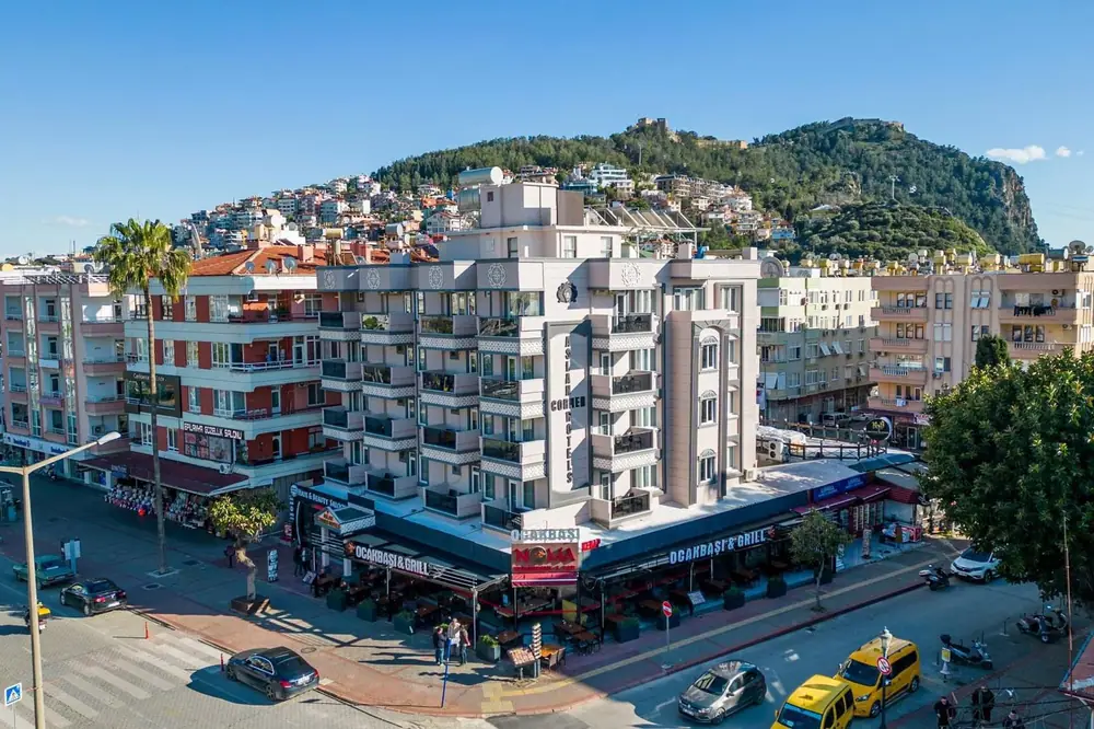 Aslan Hotel