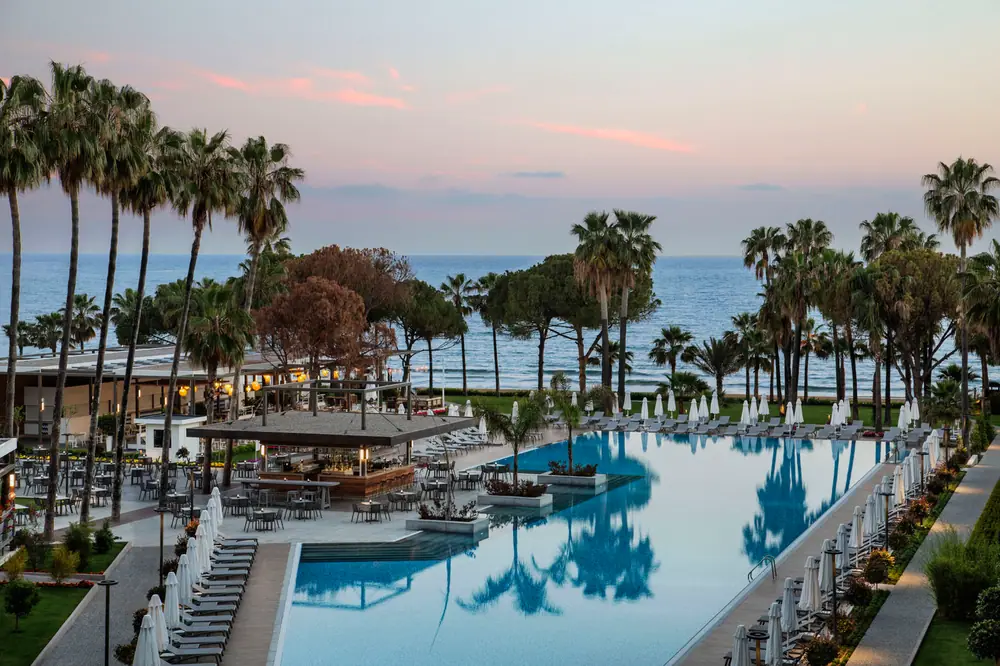 Barut Acanthus&Cennet
