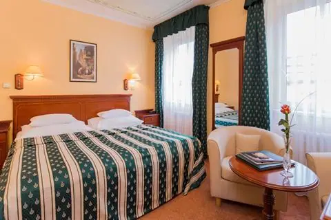 Best Western Plus Meteor Plaza
