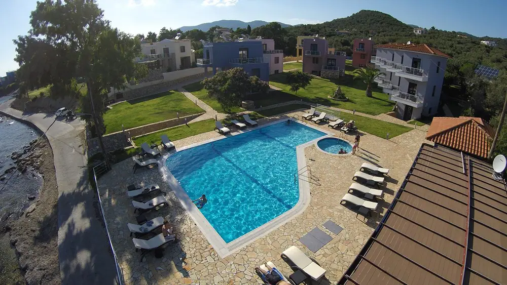 Blue Waves Resort