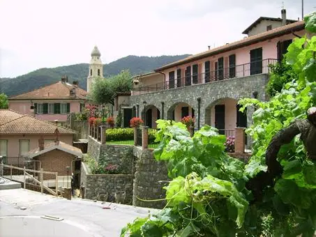Borgo Ameno