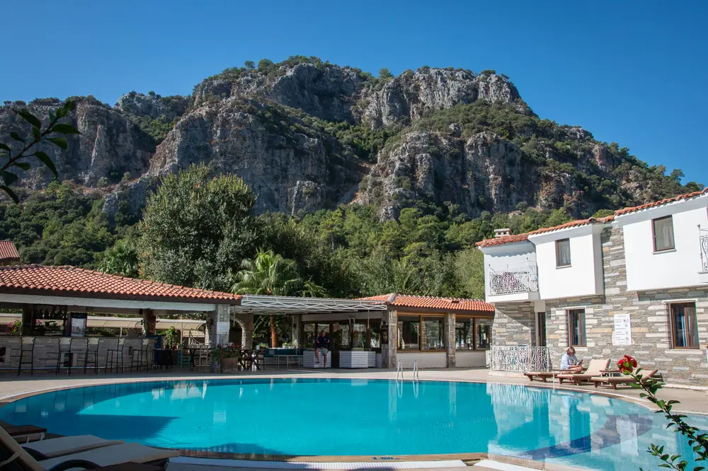 Calypso Plus Hotel