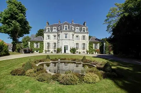 Chateau Clery