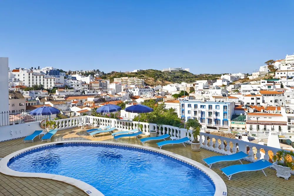 Cheerfulway Bertolina Hotel