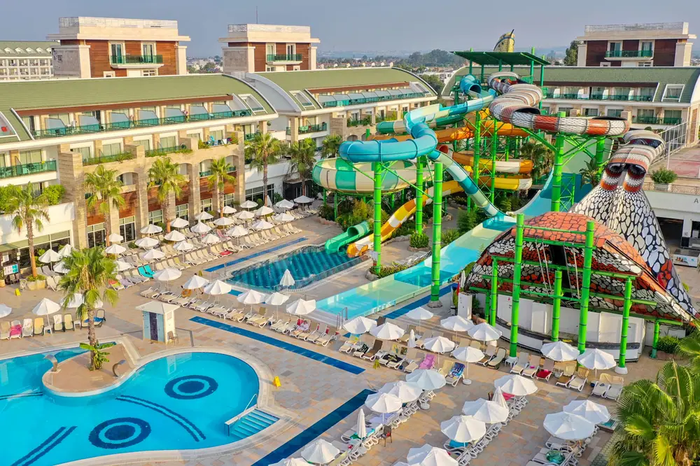 Crystal Waterworld