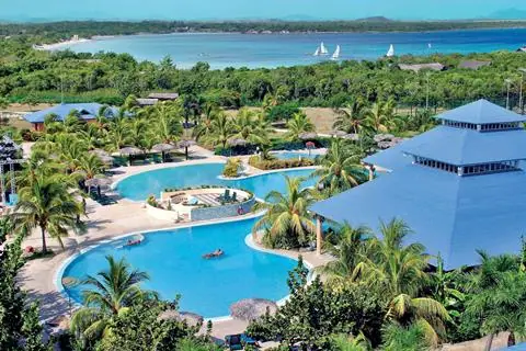 Fiesta Americana Holguin Costa Verde