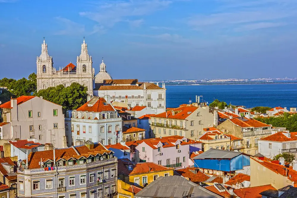 Fly & Drive Lissabon 10 dagen – inclusief huurauto
