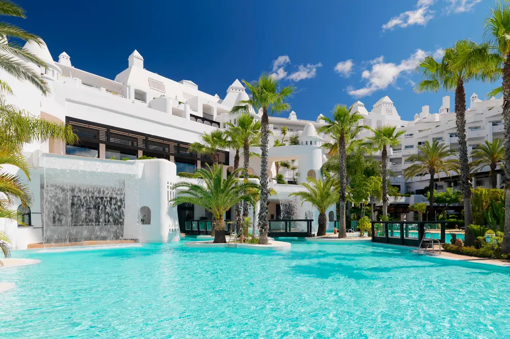 H10 Estepona Palace