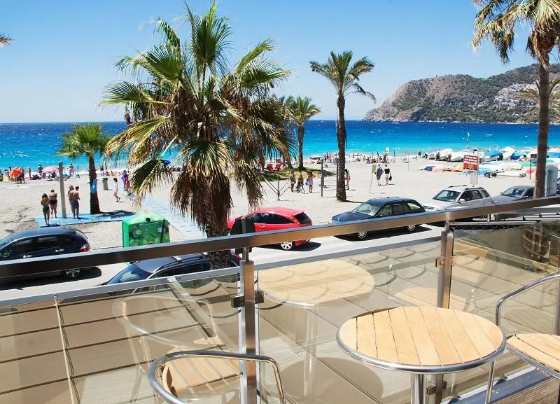 Hostal Boutique La Caleta Bay – inclusief huurauto