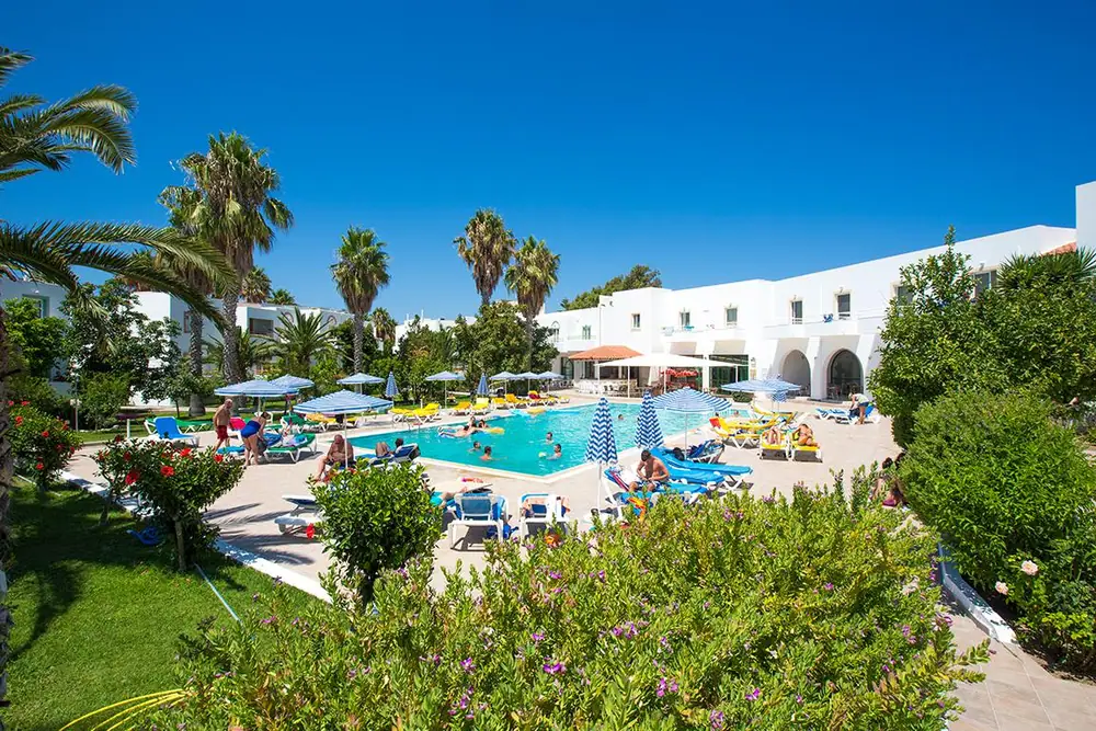 Hotel Alexandra Beach