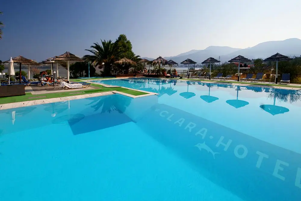 Hotel Clara Beach
