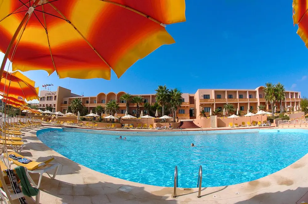 Hotel Comino