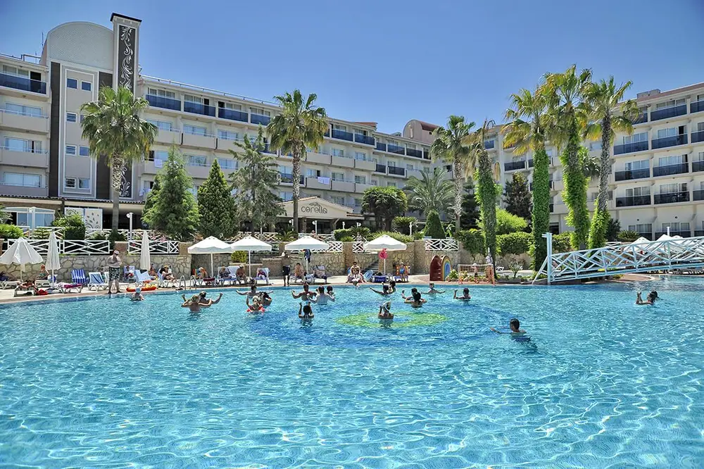 Hotel Corolla