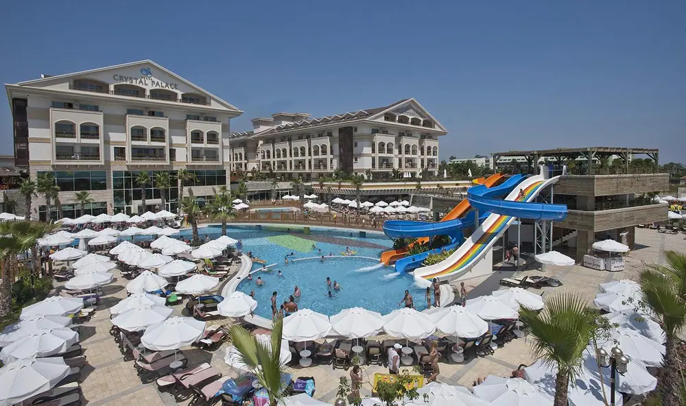 Hotel Crystal Palace Luxury Resort & Spa