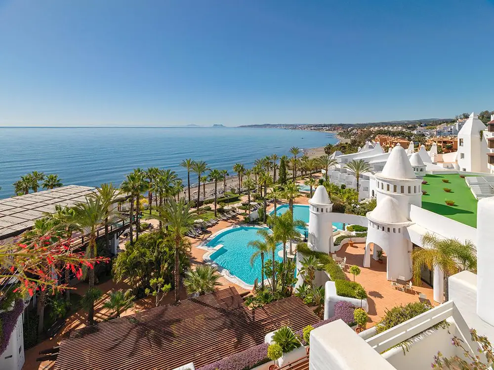 Hotel H10 Estepona Palace – inclusief huurauto