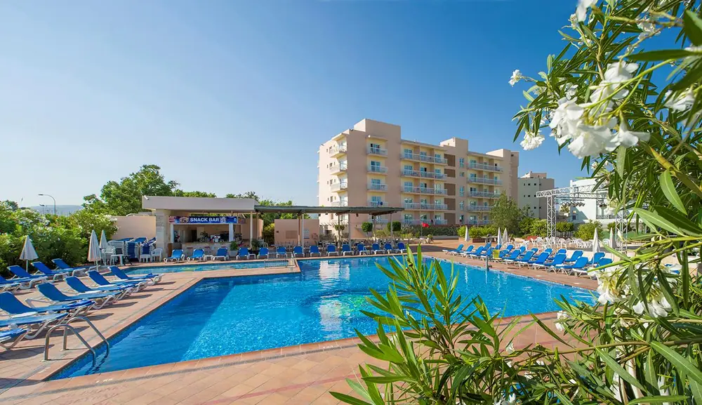 Hotel Invisa Es Pla
