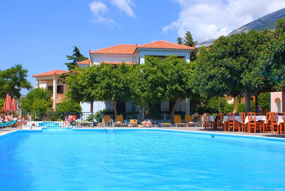 Hotel Kampos Village