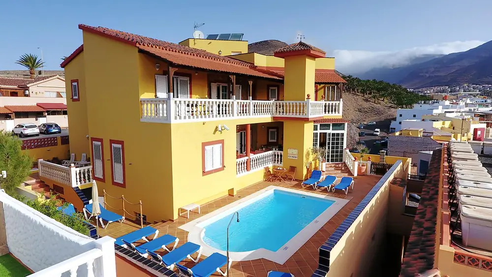 Hotel La Colina