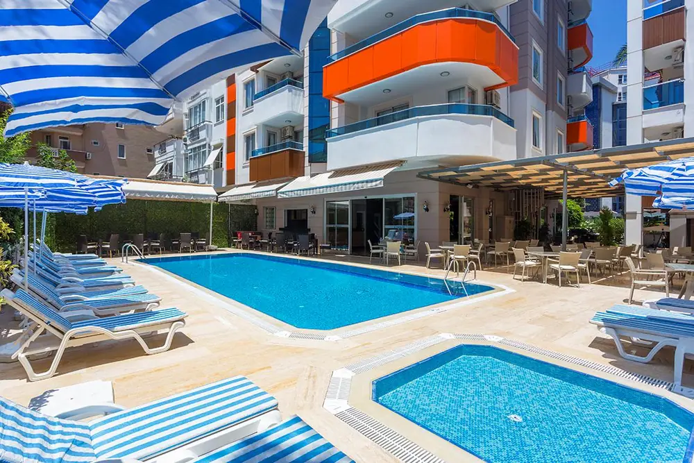 Hotel Lonicera City