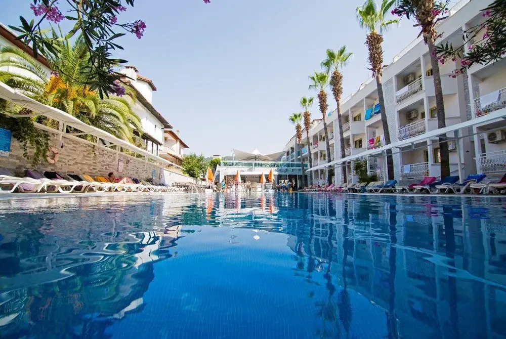 Hotel Mirage World
