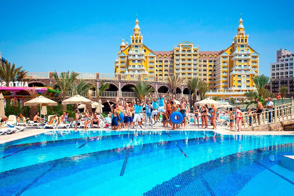 Hotel Royal Holiday Palace