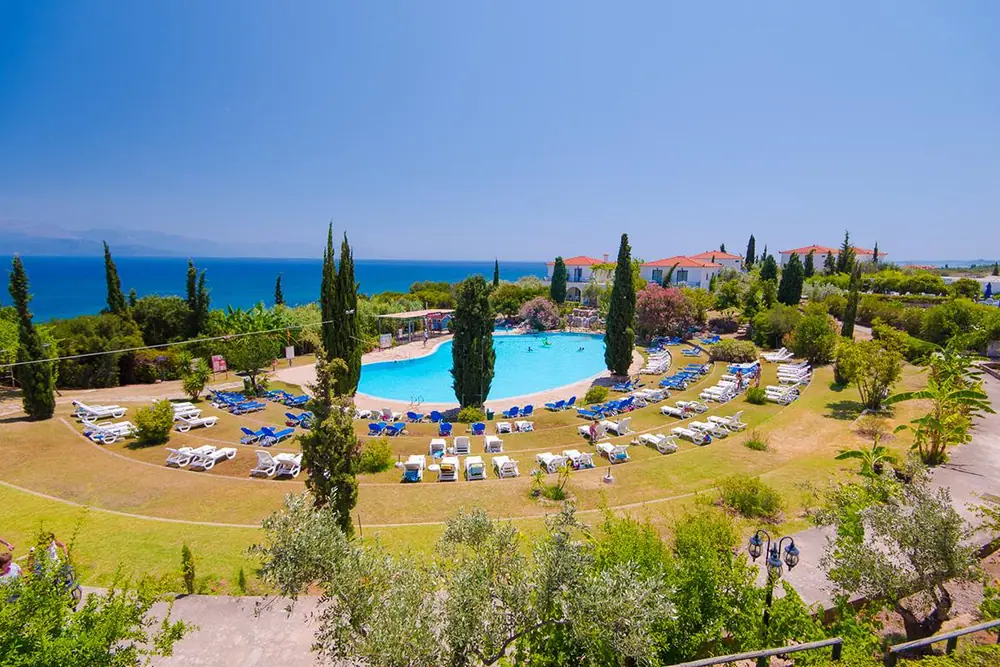 Hotel Sunrise Village