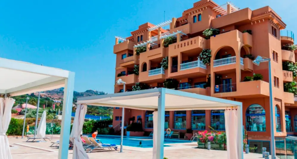 Hydros Boutique Hotel – inclusief huurauto