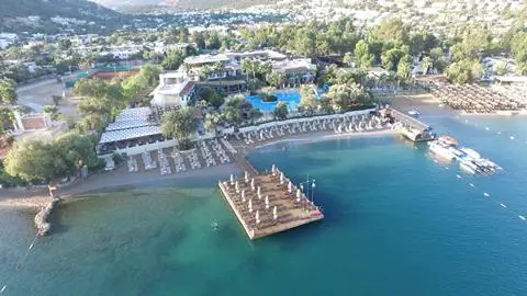 Izer Beach