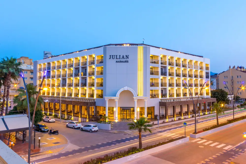 Julian Marmaris