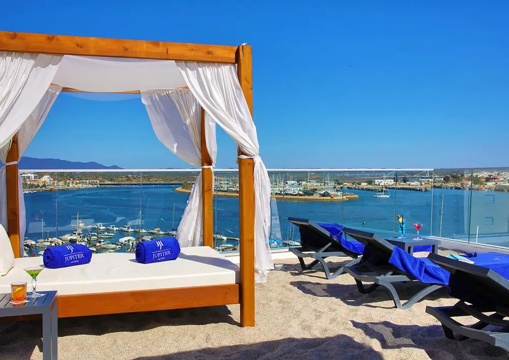 Jupiter Marina Hotel – Couples & Spa