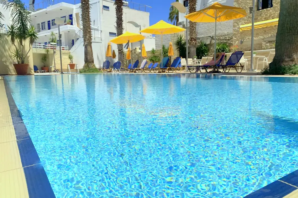 Kassavetis Center Hotel