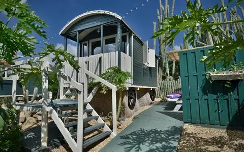 Mammaloe’s Bed & Breakfast