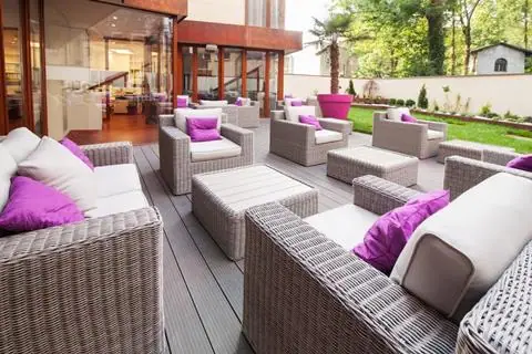 Metropolis Design Hotel