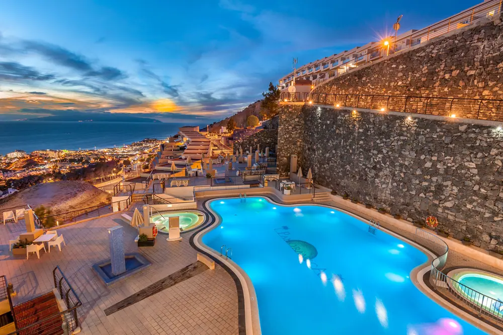 Panoramica Heights