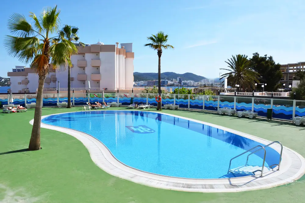 Playasol Riviera Hotel