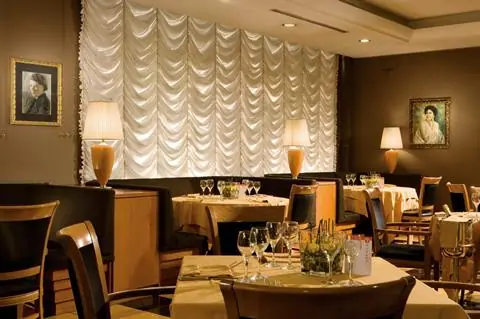 Ramada Naples