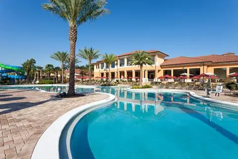 Regal Oaks – a CLC World Resort