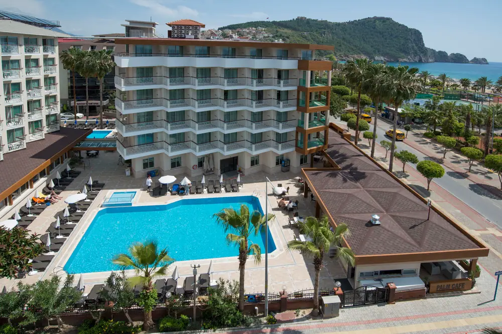 Riviera Hotel