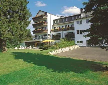 Schoos