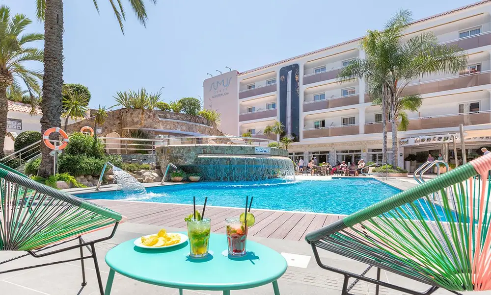 Sumus Hotel Monteplaya