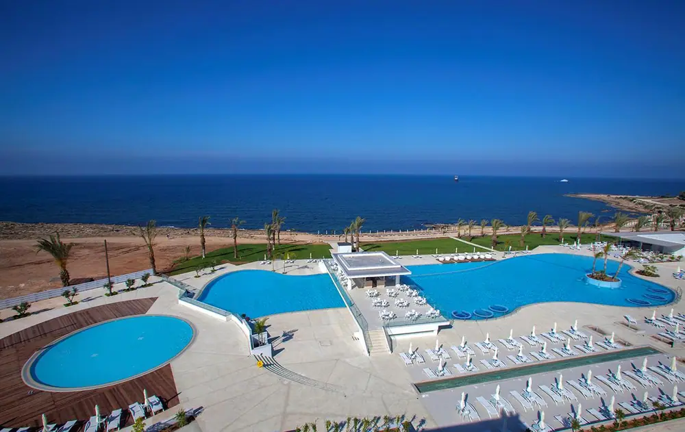Tsokkos King Evelthon Beach Hotel & Resort