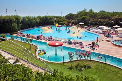 Union Lido – Human Travel