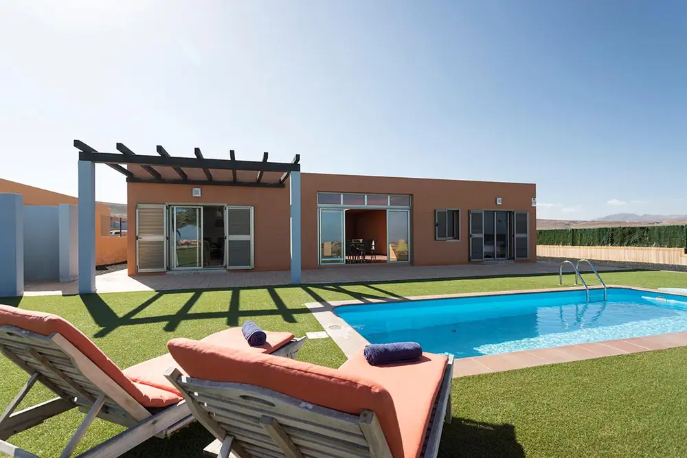 Villa’s Caleta Beach & Golf
